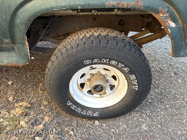 image for item EU5429 1980 Ford F250 pickup truck