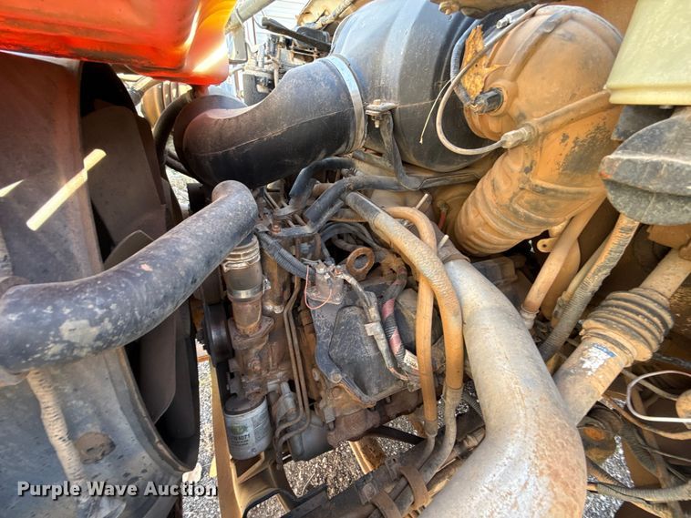 image for item EU5431 2000 Ford F-750 dump truck