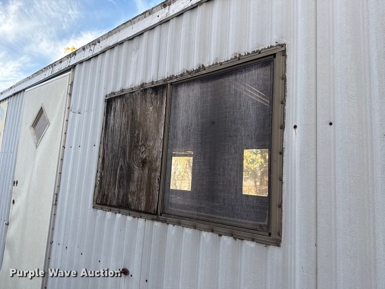 image for item EU5432 2006 Cojac 832D6L mobile office