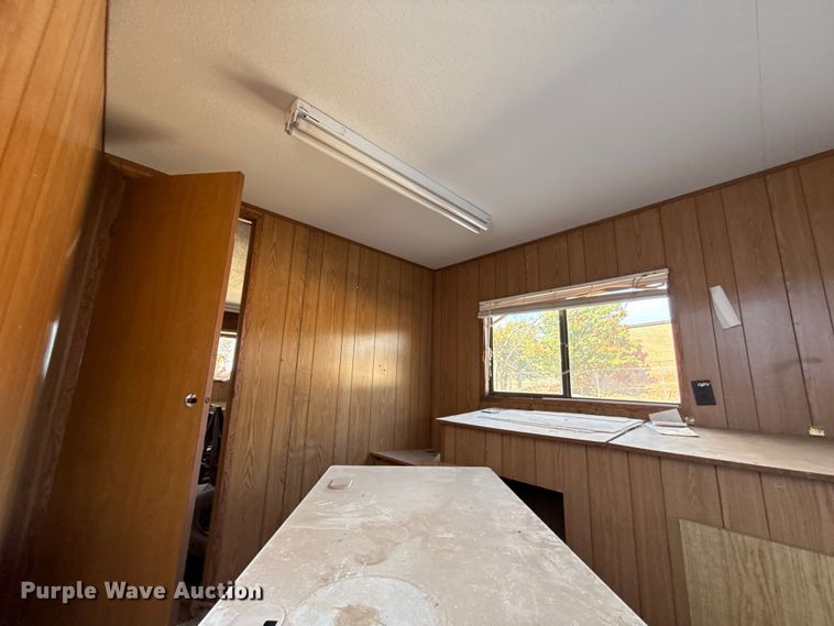 image for item EU5432 2006 Cojac 832D6L mobile office