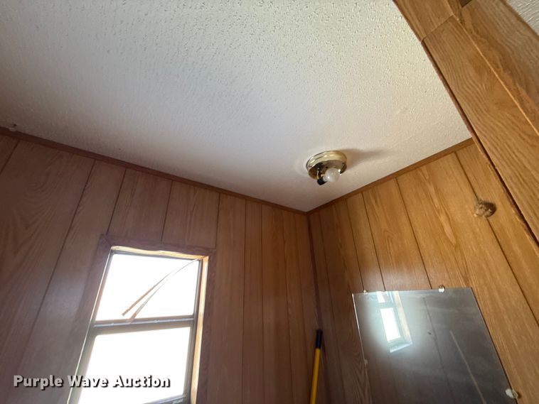 image for item EU5432 2006 Cojac 832D6L mobile office