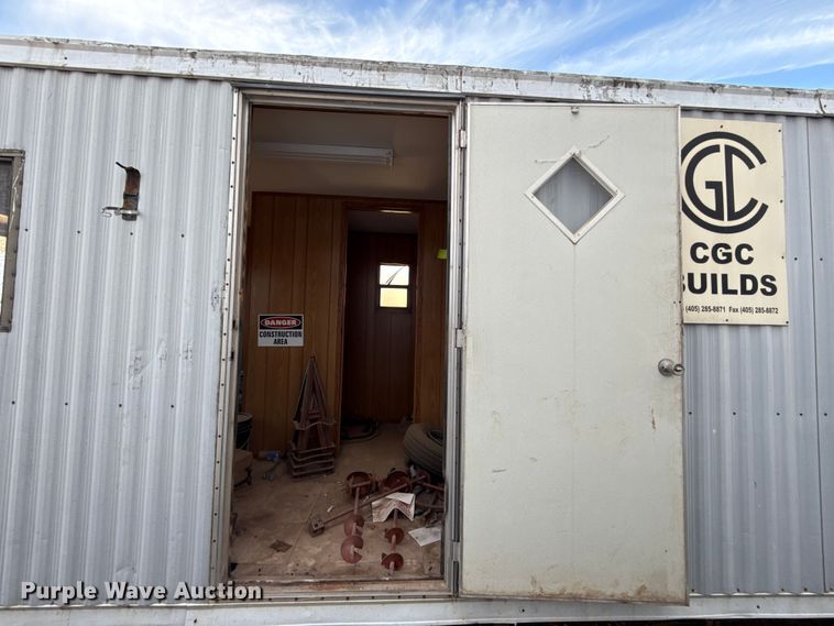 image for item EU5432 2006 Cojac 832D6L mobile office