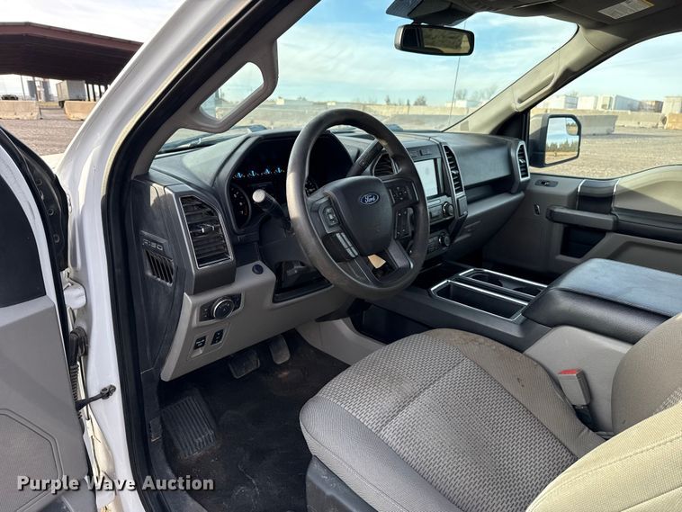 image for item EU5446 2020 Ford F150 SuperCrew pickup truck