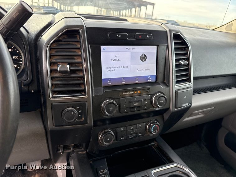 image for item EU5446 2020 Ford F150 SuperCrew pickup truck