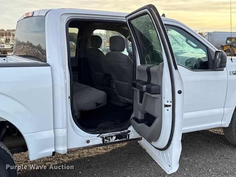 image for item EU5446 2020 Ford F150 SuperCrew pickup truck