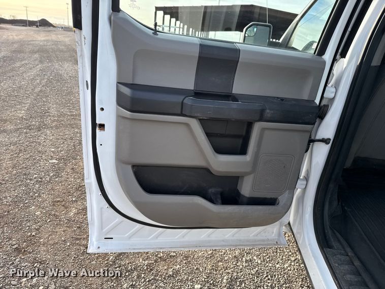 image for item EU5447 2018 Ford F150 SuperCrew pickup truck