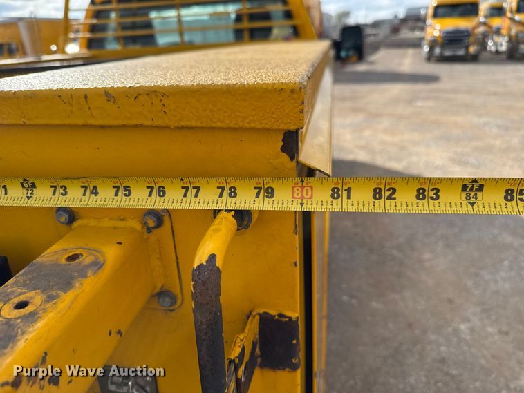 image for item EU5461 2015 Ford F350 Super Duty utility bed pickup truck