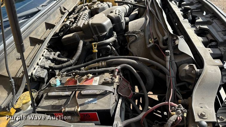 image for item EU5461 2015 Ford F350 Super Duty utility bed pickup truck