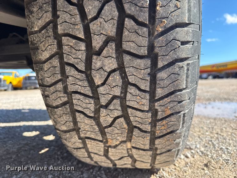 image for item EU5462 2022 Chevrolet Silverado 1500 Crew Cab pickup truck