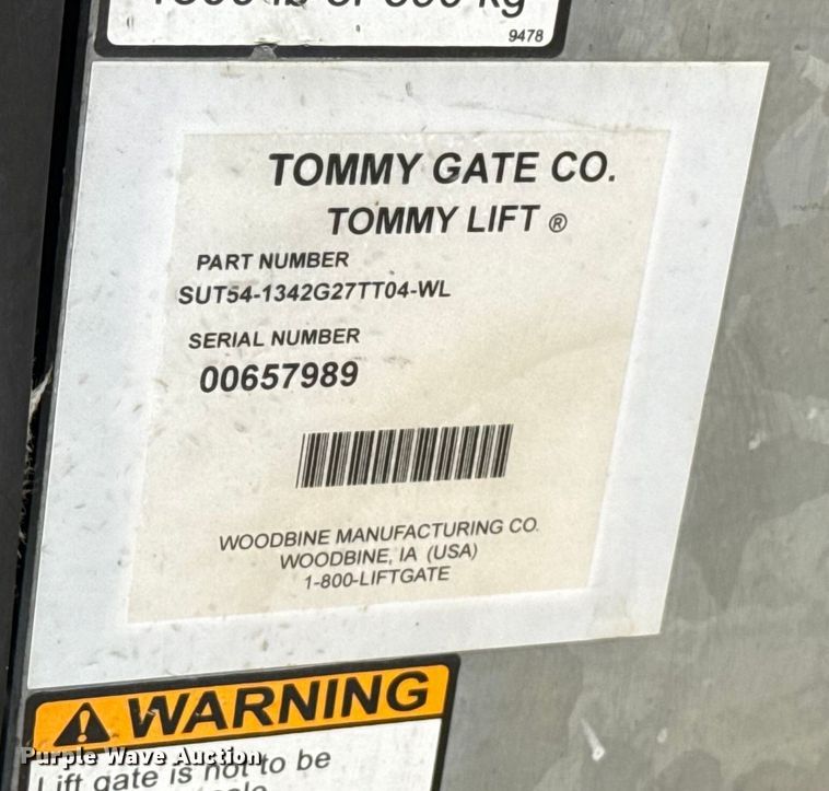 image for item EU5463 2019 Ford F350 Super Duty utility bed pickup truck