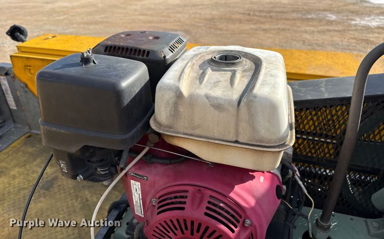 image for item EU5463 2019 Ford F350 Super Duty utility bed pickup truck