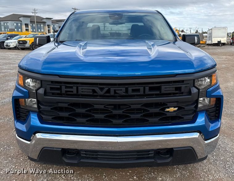 image for item EU5464 2022 Chevrolet Silverado 1500 Crew Cab pickup truck