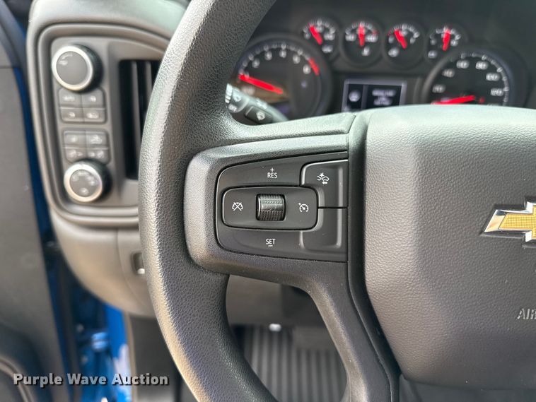 image for item EU5464 2022 Chevrolet Silverado 1500 Crew Cab pickup truck