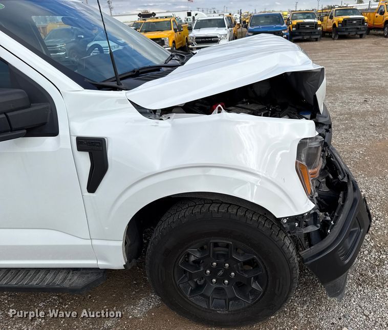 image for item EU5465 2024 Ford F150 SuperCrew pickup truck