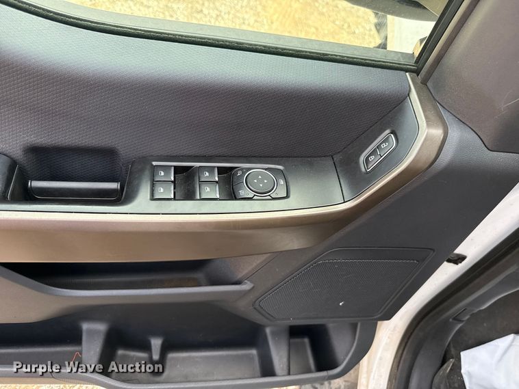 image for item EU5465 2024 Ford F150 SuperCrew pickup truck