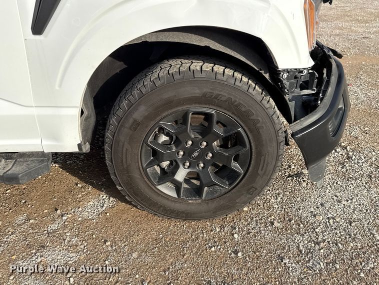 image for item EU5465 2024 Ford F150 SuperCrew pickup truck