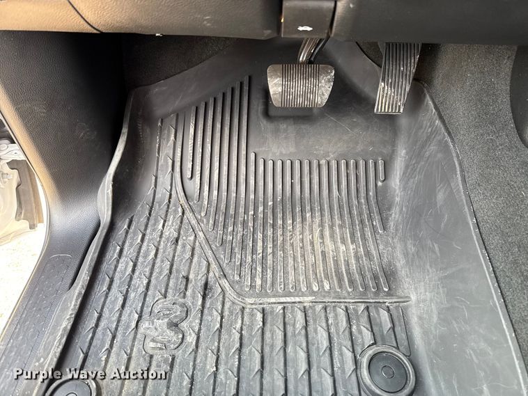 image for item EU5466 2023 RAM 1500 Crew Cab pickup truck