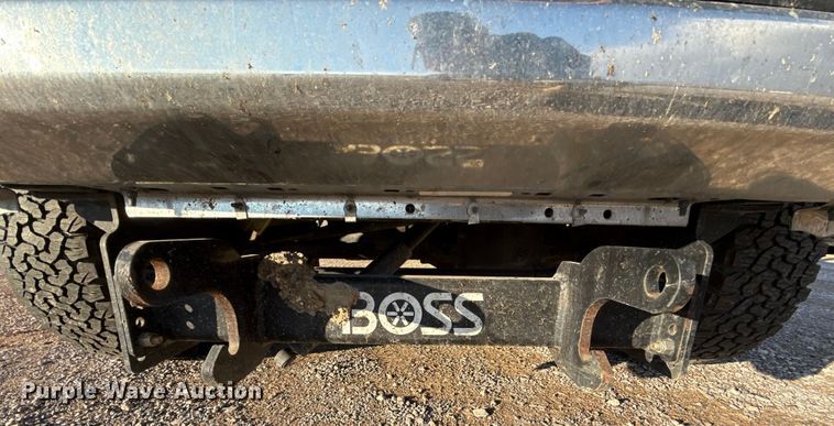 image for item EU5467 2022 Ford F350 Super Duty utility bed pickup truck