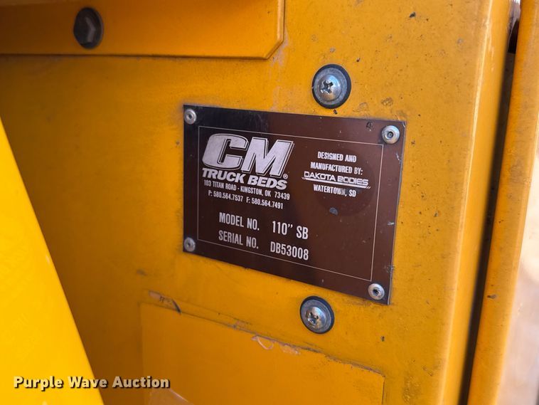 image for item EU5467 2022 Ford F350 Super Duty utility bed pickup truck