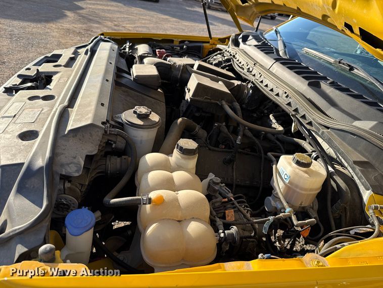 image for item EU5467 2022 Ford F350 Super Duty utility bed pickup truck