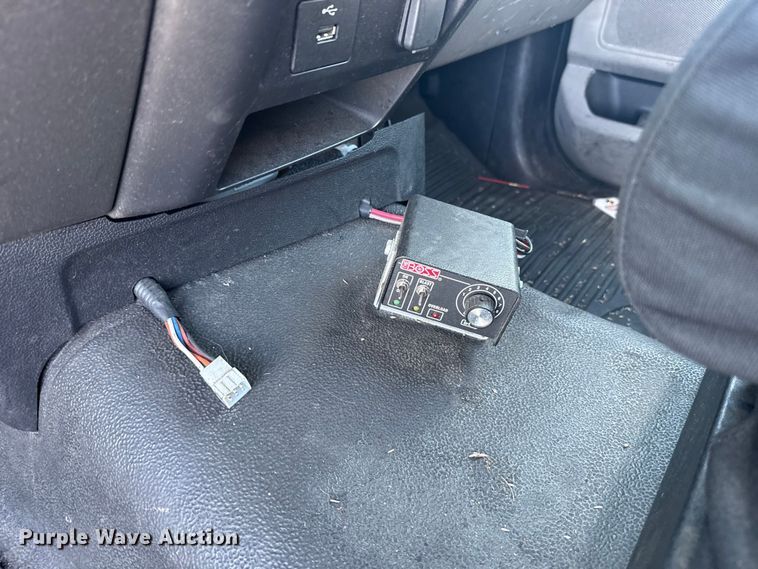 image for item EU5468 2020 Ford F350 Super Duty utility bed pickup truck