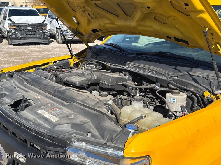 image for item EU5468 2020 Ford F350 Super Duty utility bed pickup truck