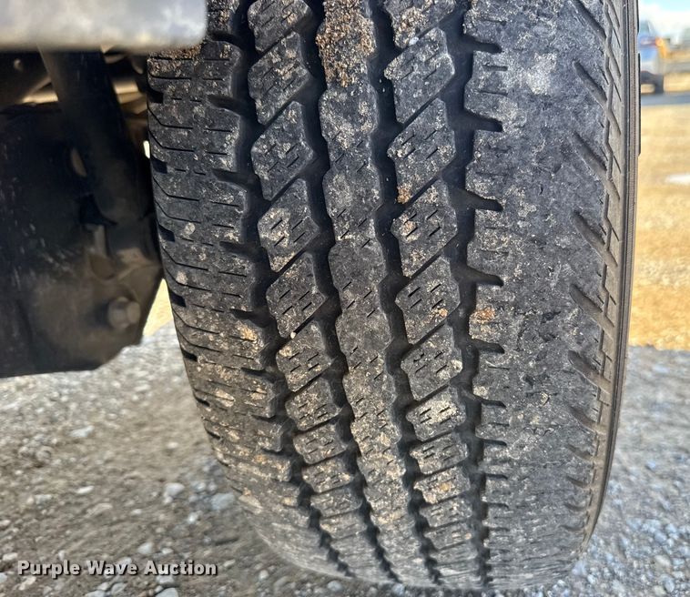 image for item EU5468 2020 Ford F350 Super Duty utility bed pickup truck