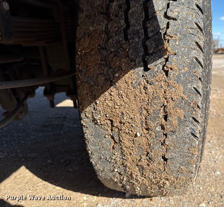 image for item EU5468 2020 Ford F350 Super Duty utility bed pickup truck