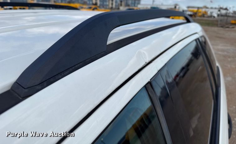 image for item EU5469 2013 Ford Edge SUV