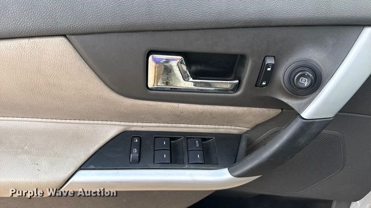 image for item EU5469 2013 Ford Edge SUV