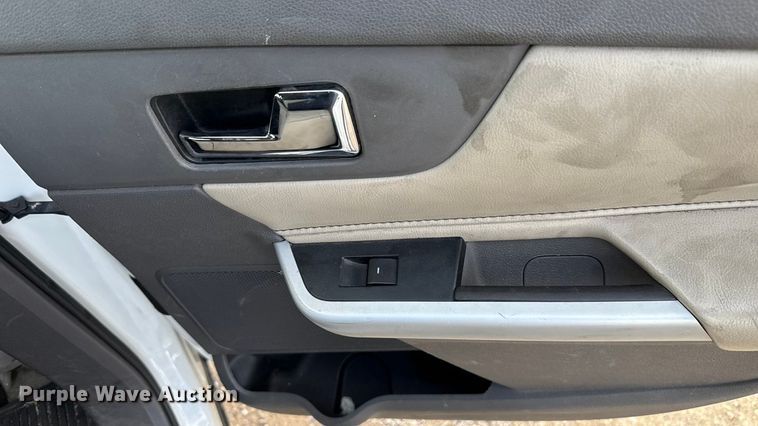 image for item EU5469 2013 Ford Edge SUV