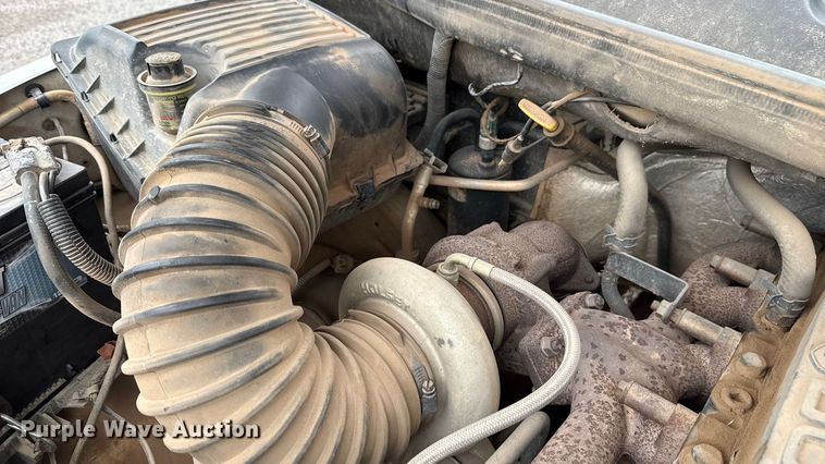 image for item EU5481 2001 Dodge Ram 2500 Quad Cab pickup truck