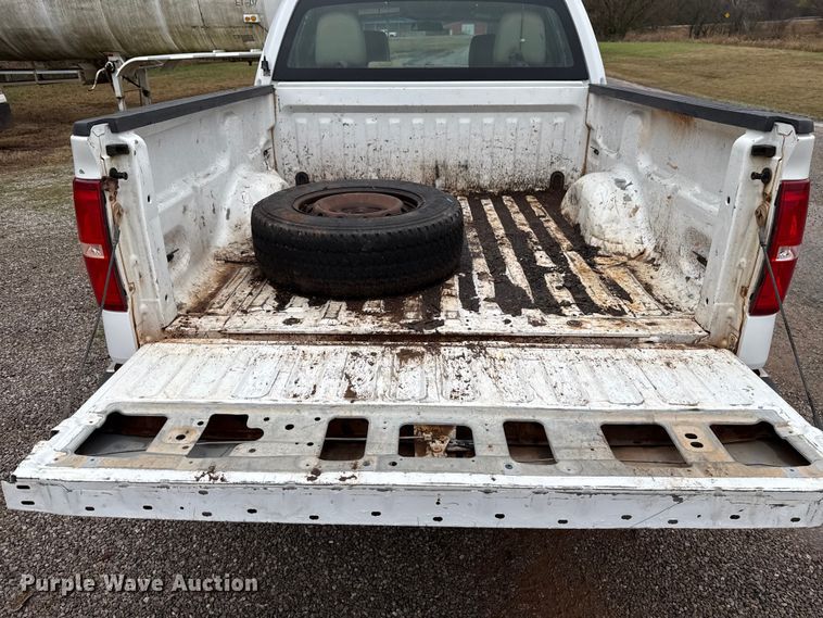 image for item EU5482 2010 Ford F150 SuperCrew pickup truck