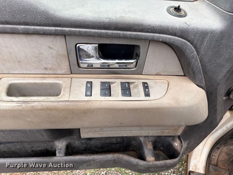 image for item EU5482 2010 Ford F150 SuperCrew pickup truck