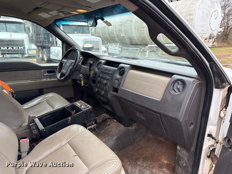 image for item EU5482 2010 Ford F150 SuperCrew pickup truck