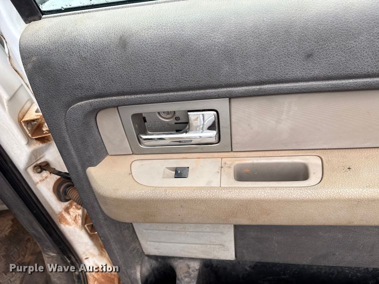 image for item EU5482 2010 Ford F150 SuperCrew pickup truck