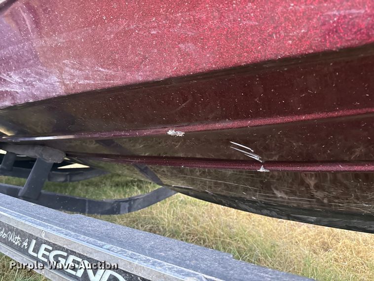 image for item EU5489 2009 Legend Alpha 211 bass boat