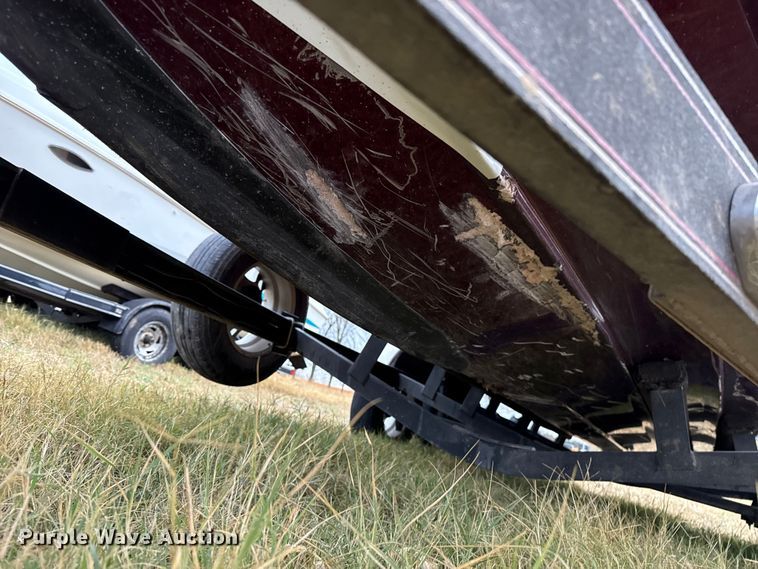 image for item EU5489 2009 Legend Alpha 211 bass boat