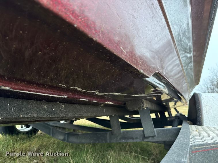 image for item EU5489 2009 Legend Alpha 211 bass boat