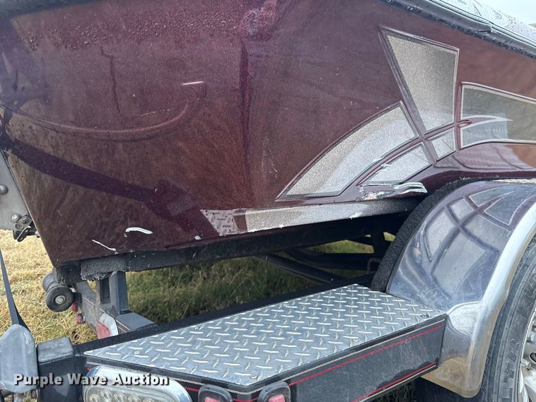 image for item EU5489 2009 Legend Alpha 211 bass boat