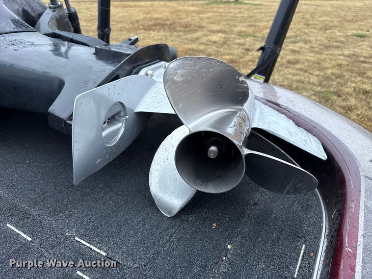 image for item EU5489 2009 Legend Alpha 211 bass boat