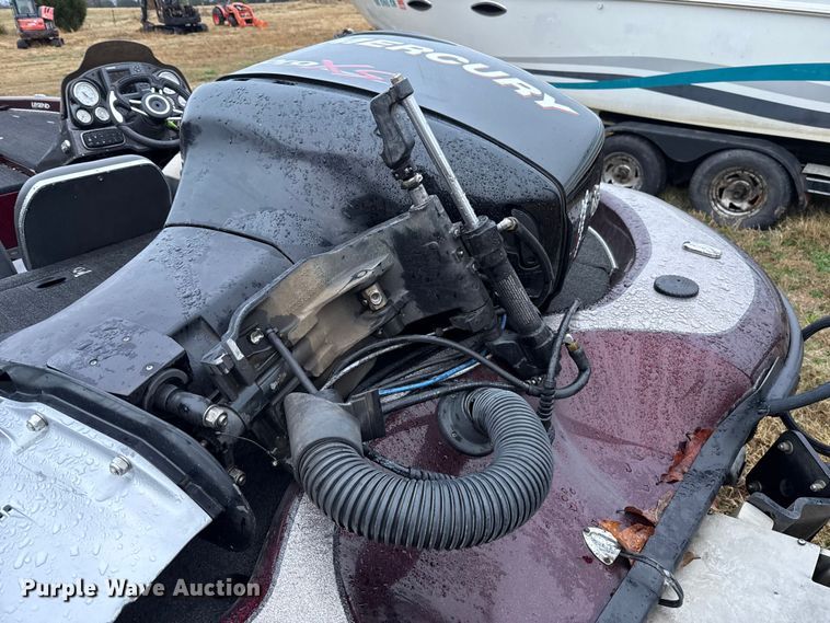 image for item EU5489 2009 Legend Alpha 211 bass boat