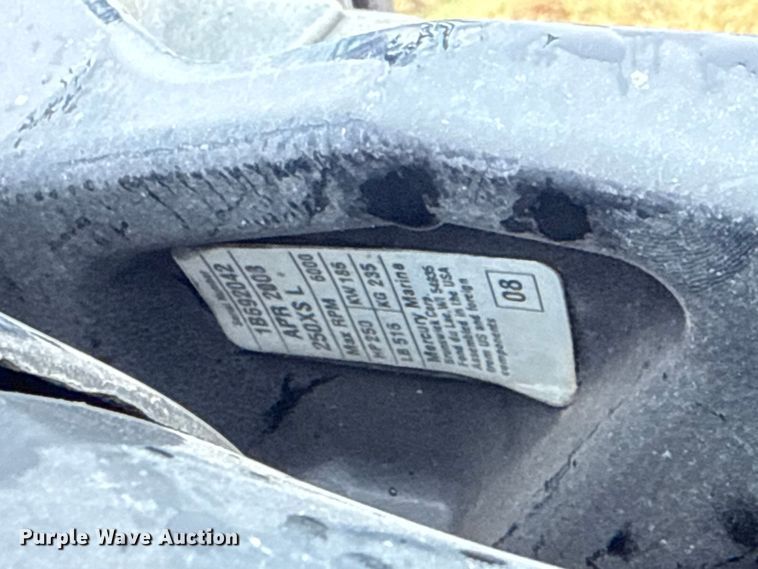 image for item EU5489 2009 Legend Alpha 211 bass boat