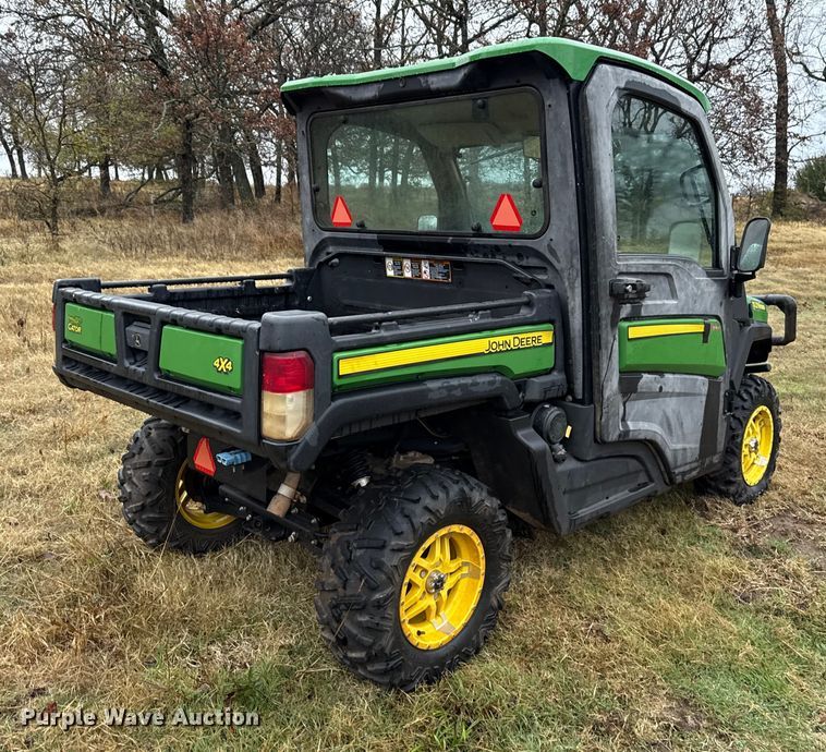 image for item EU5490 2019 John Deere Gator XUV835R utility vehicle