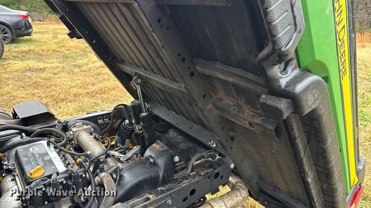image for item EU5490 2019 John Deere Gator XUV835R utility vehicle