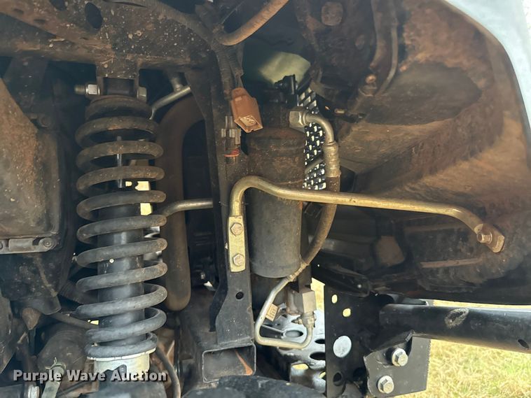 image for item EU5490 2019 John Deere Gator XUV835R utility vehicle