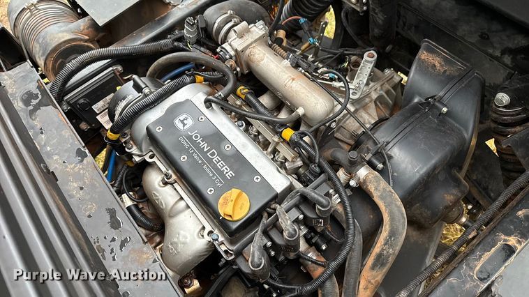 image for item EU5490 2019 John Deere Gator XUV835R utility vehicle