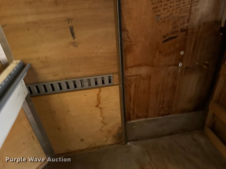 image for item EU6234 2007 Wells Cargo enclosed cargo trailer