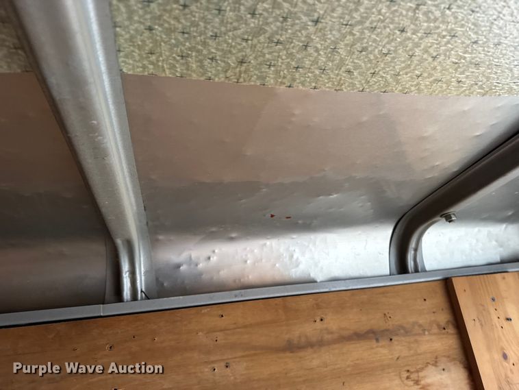 image for item EU6234 2007 Wells Cargo enclosed cargo trailer