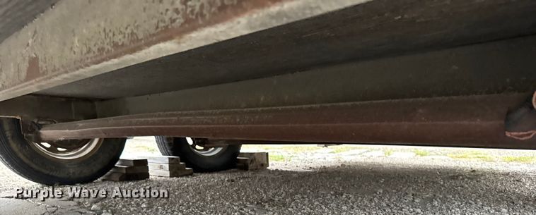 image for item EU6234 2007 Wells Cargo enclosed cargo trailer